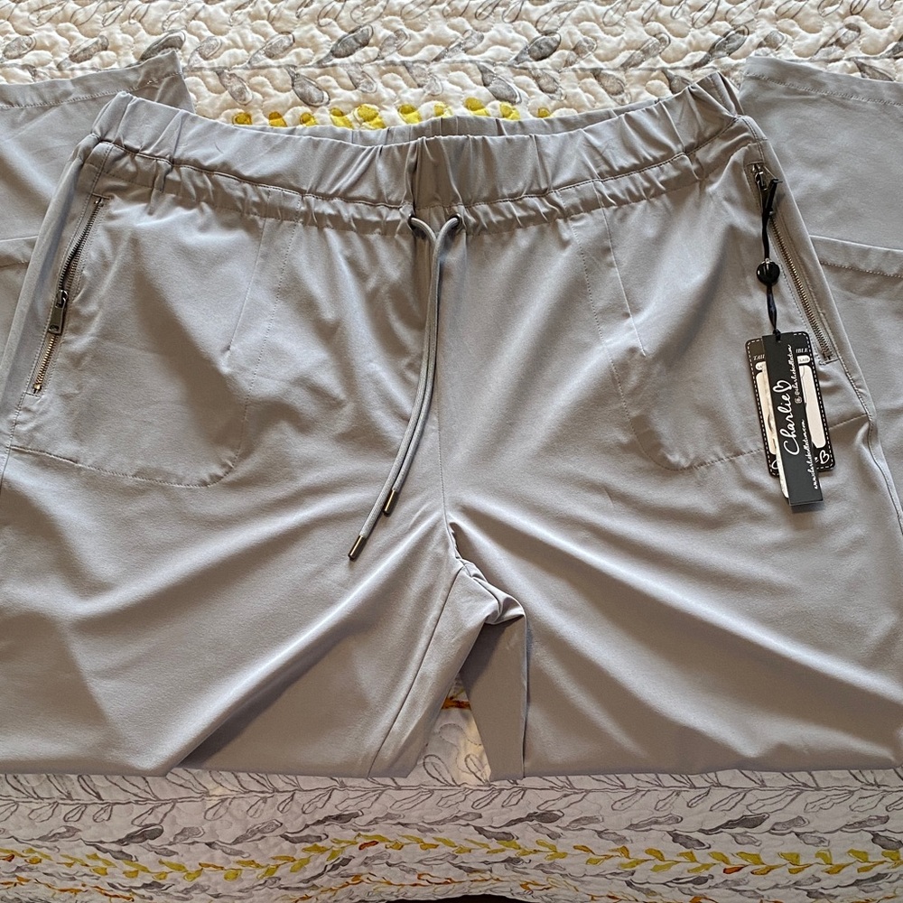 CHARLIE B Light Gray Drawstring Pants light weight & versatile Sz Xl zip pockets
